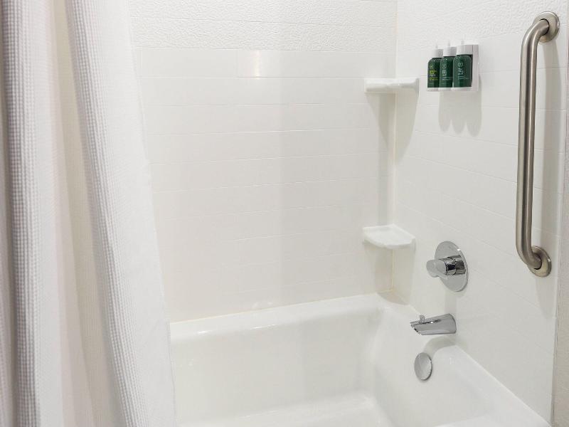 Fairfield Inn Suites Ontario Rancho Cucamonga image