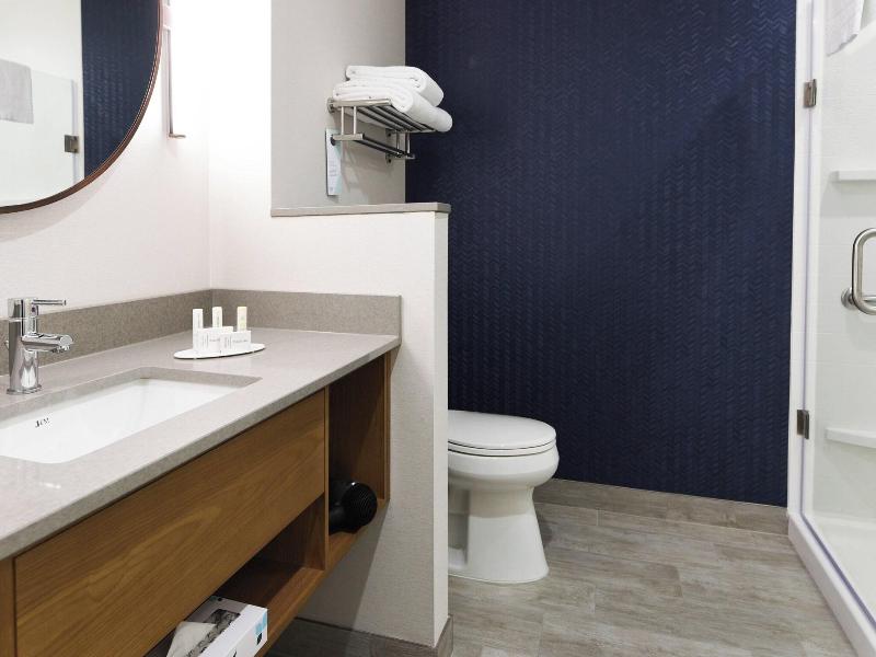 Fairfield Inn Suites Ontario Rancho Cucamonga image