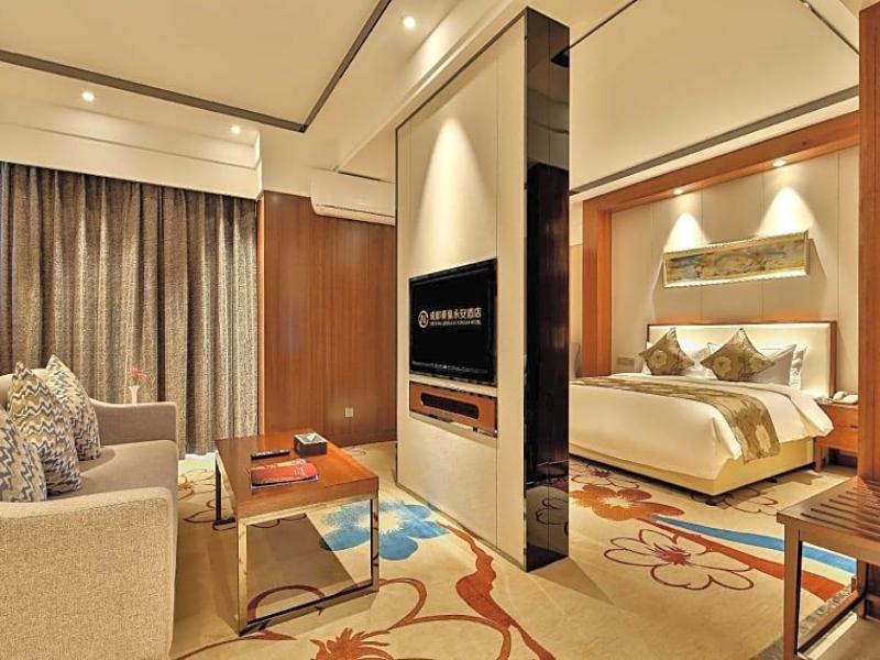 121 Hotel
