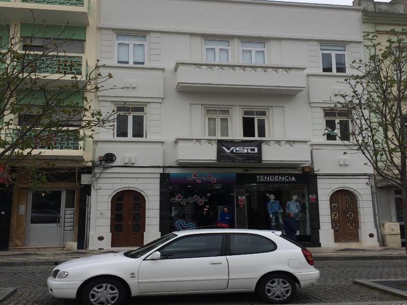 Aveiro White House image