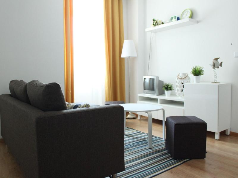 Aveiro White House image