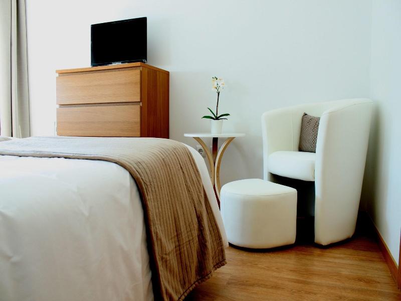 Aveiro White House image