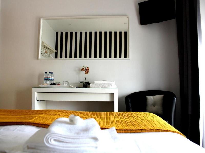 Aveiro White House image