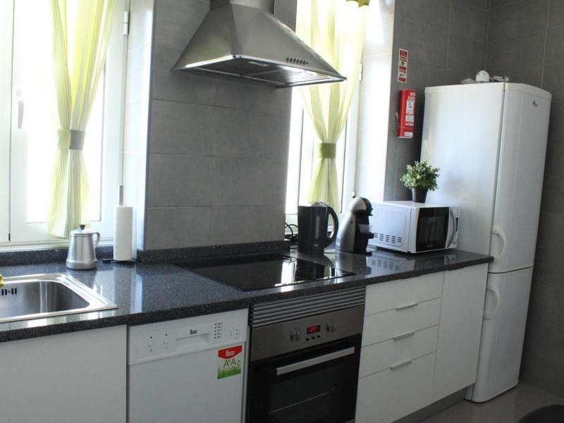 Aveiro White House image