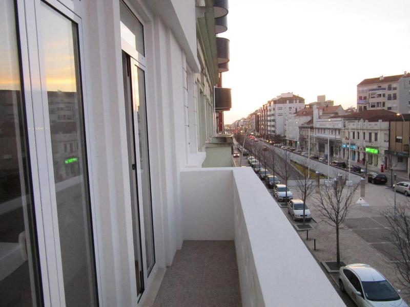 Aveiro White House image