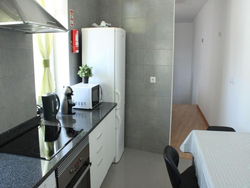 Aveiro White House image