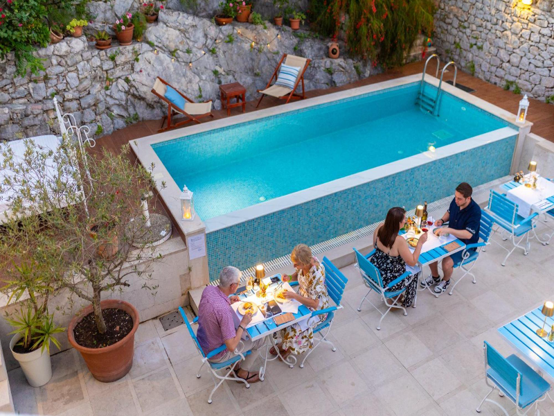 Boutique Heritage Hotel Blanc & Bleu - Capitano image