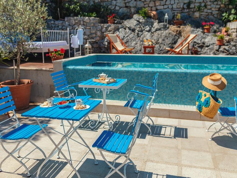 Boutique Heritage Hotel Blanc & Bleu - Capitano image