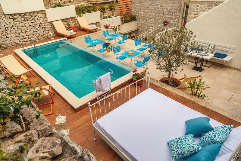 Boutique Heritage Hotel Blanc & Bleu - Capitano image
