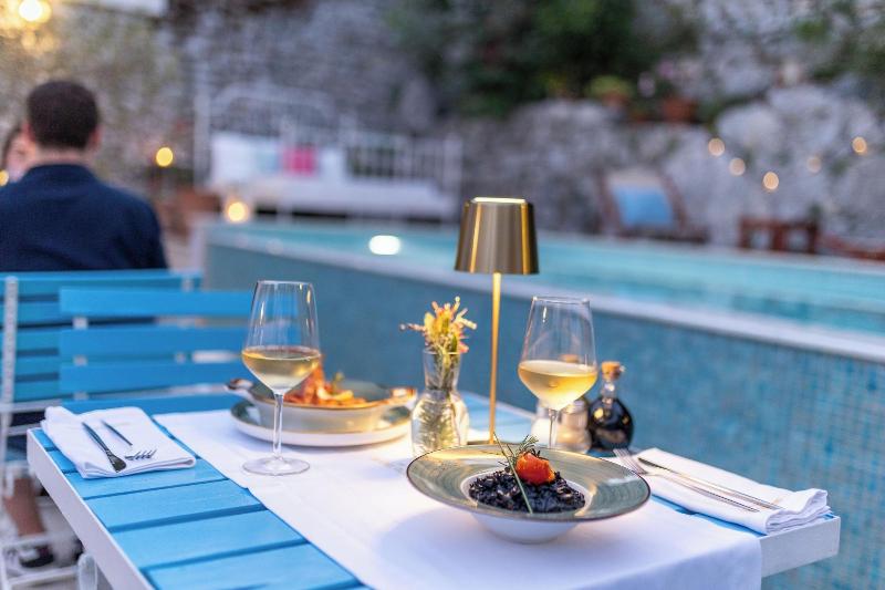 Boutique Heritage Hotel Blanc & Bleu - Capitano image