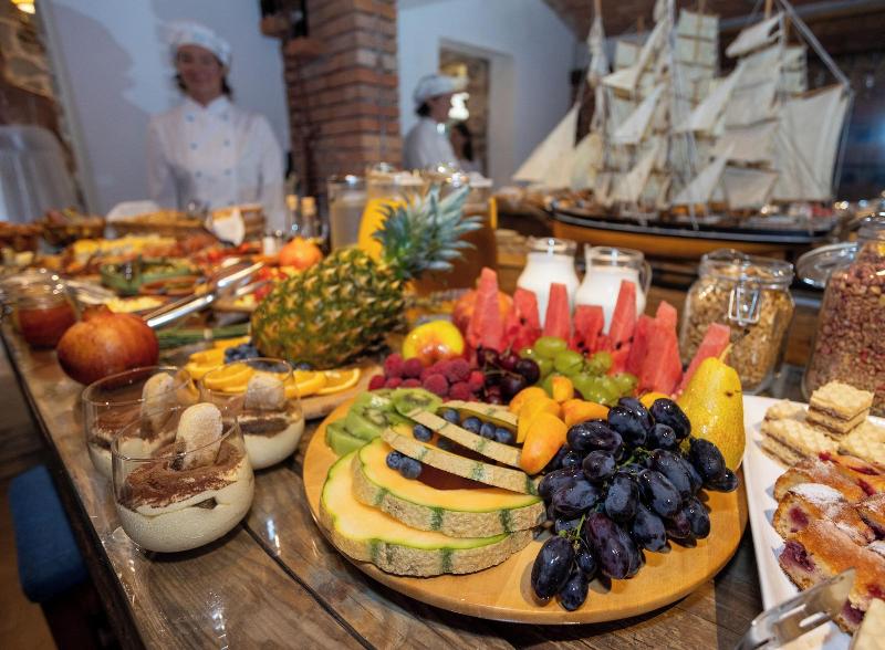 Boutique Heritage Hotel Blanc & Bleu - Capitano image