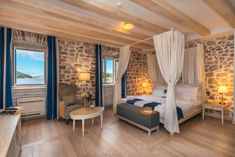 Boutique Heritage Hotel Blanc & Bleu - Capitano image