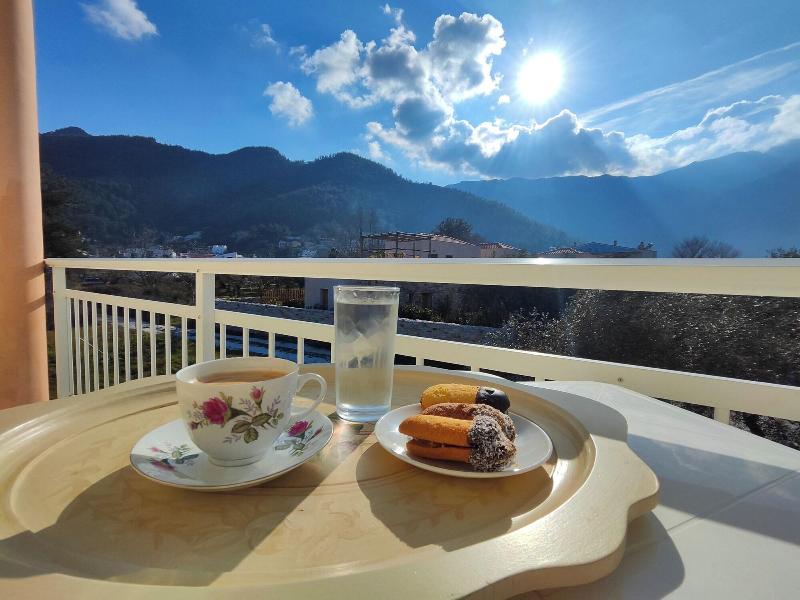 Ellinas Hotel image