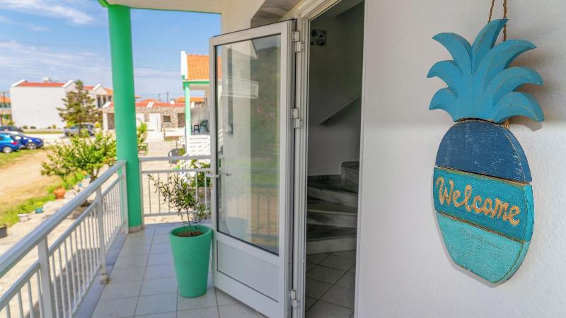 Ellinas Hotel image