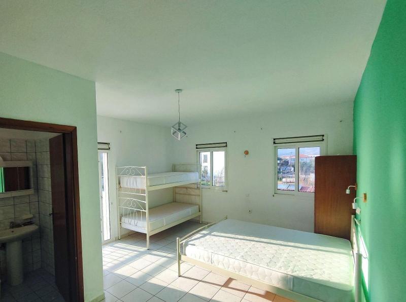 Ellinas Hotel image