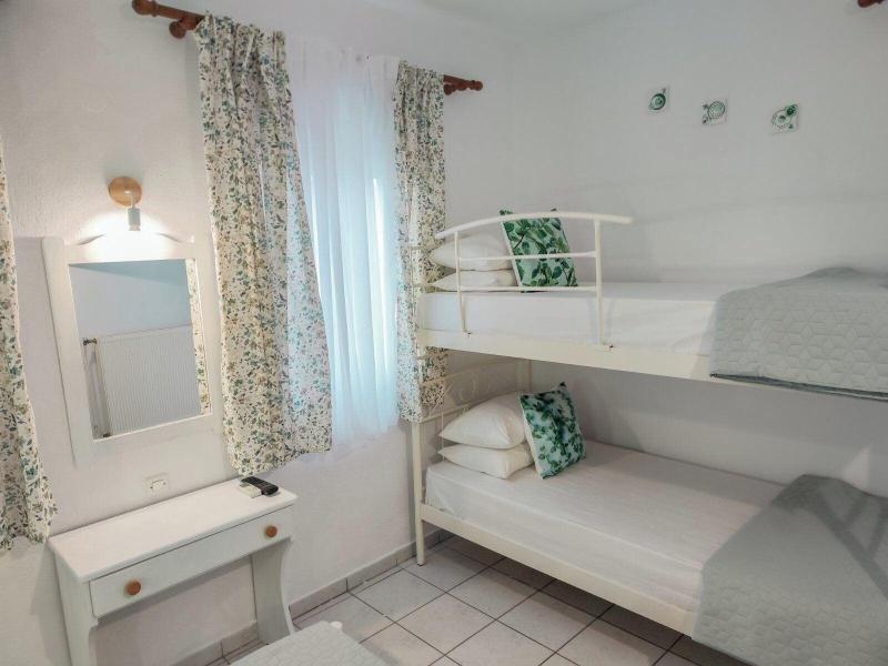 Ellinas Hotel image