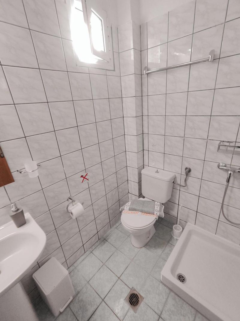 Ellinas Hotel image