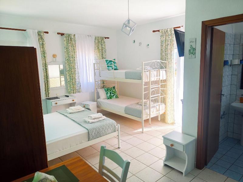 Ellinas Hotel image