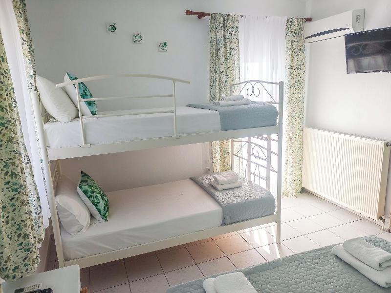 Ellinas Hotel image