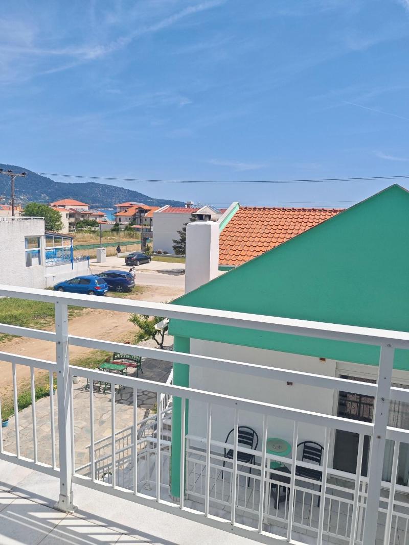 Ellinas Hotel image