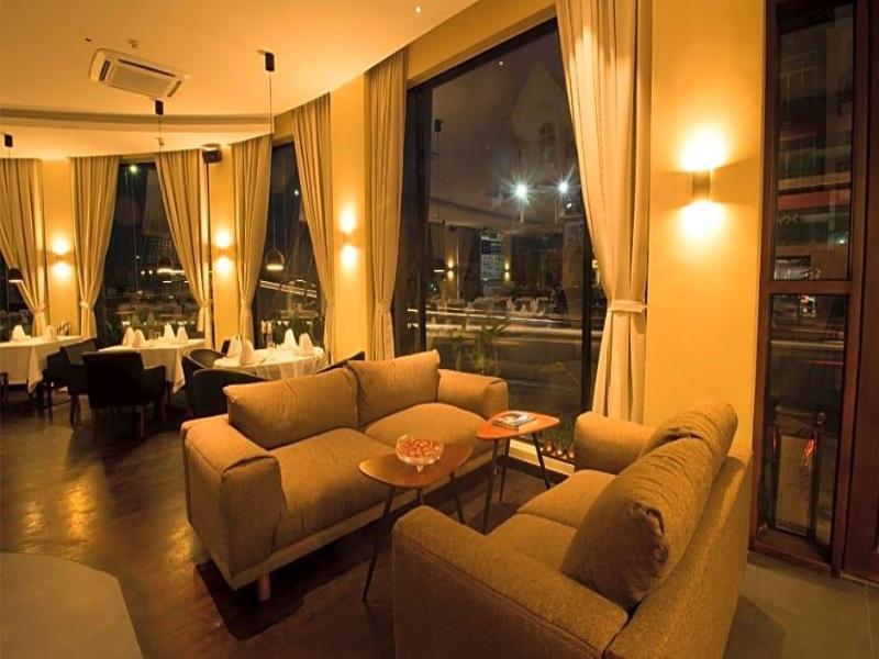 Almond Hotel Bassac River image