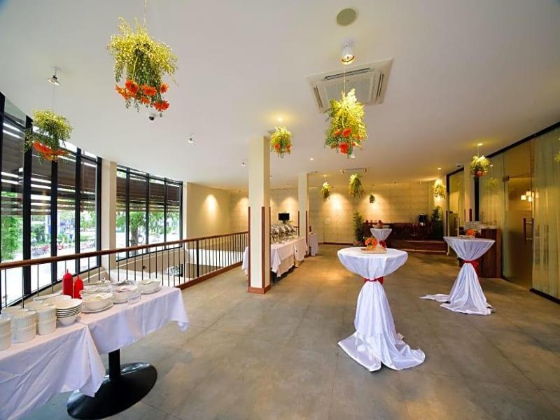 Almond Hotel Bassac River image