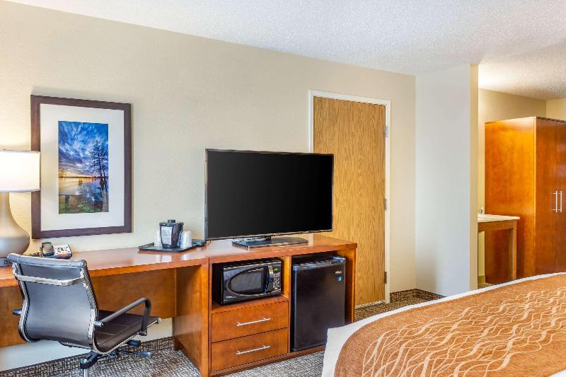 Comfort Inn image