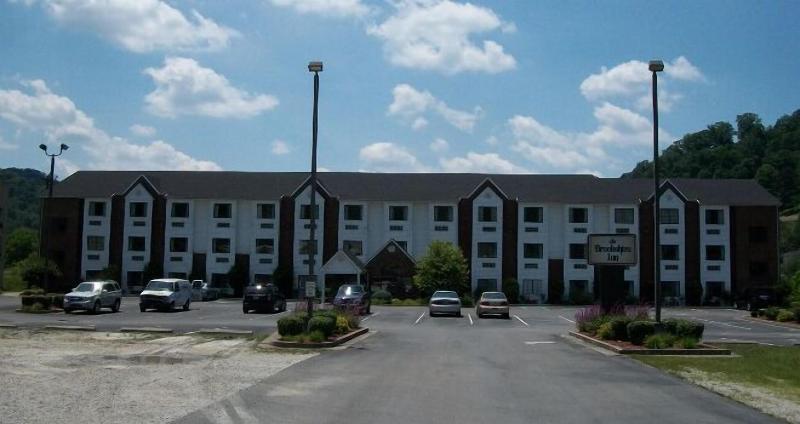 Quality Inn & Suites Prestonsburg image