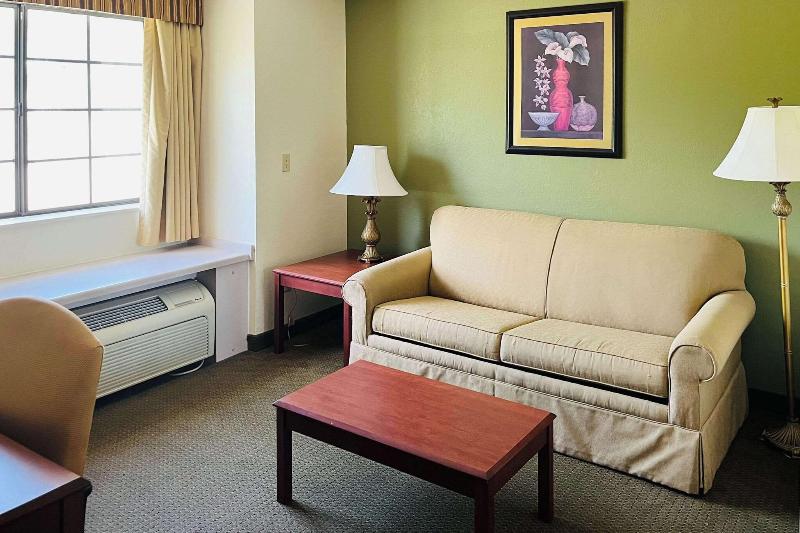 Quality Inn & Suites Prestonsburg image