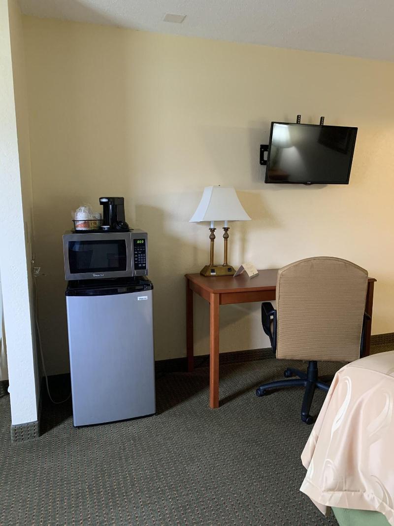 Quality Inn & Suites Prestonsburg image