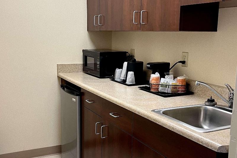 Quality Inn & Suites Prestonsburg image