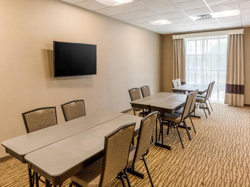 Comfort Inn & Suites Gap Amish Country image
