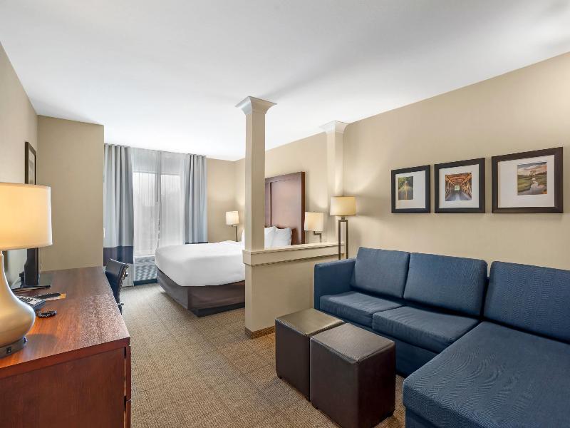 Comfort Inn & Suites Gap Amish Country image