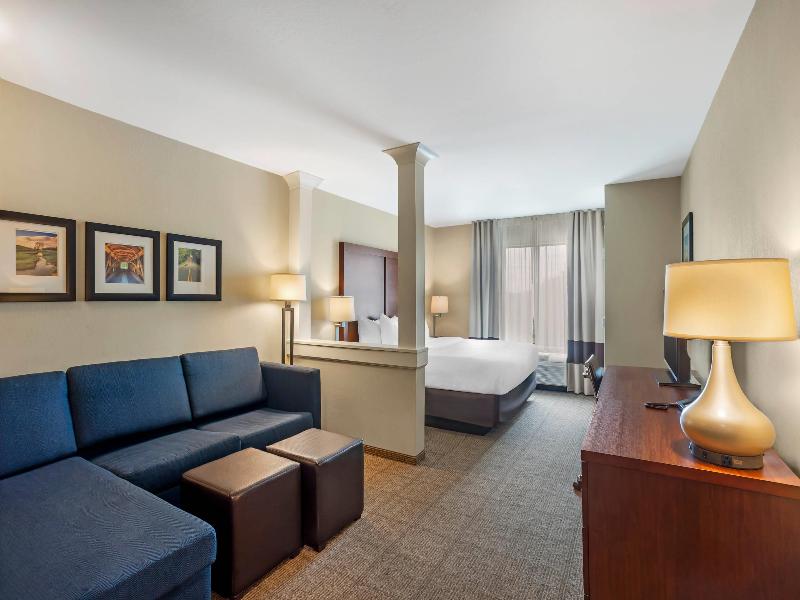 Comfort Inn & Suites Gap Amish Country image