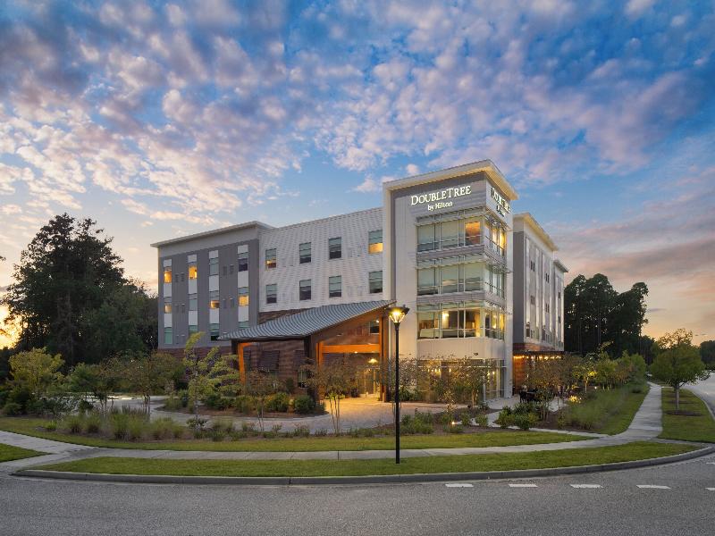 DoubleTree by Hilton Summerville Nexton image