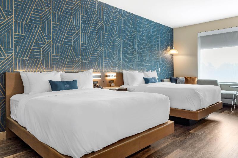 DoubleTree by Hilton Summerville Nexton image