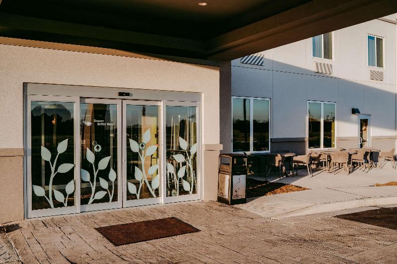 Mainstay Suites image