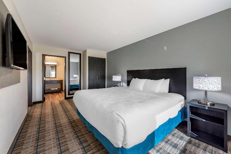 Mainstay Suites Newberry Crane image