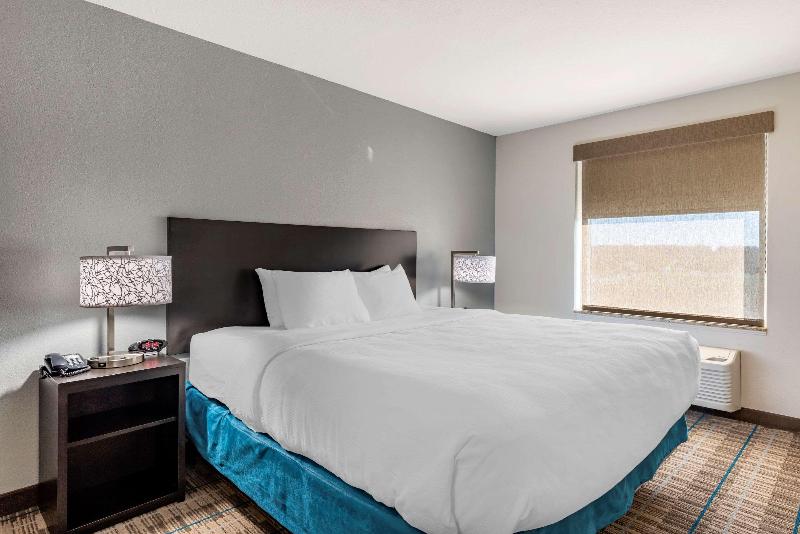 Mainstay Suites Newberry Crane image