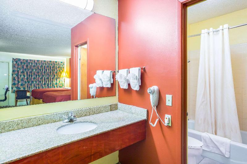 Rodeway Inn Bonifay image