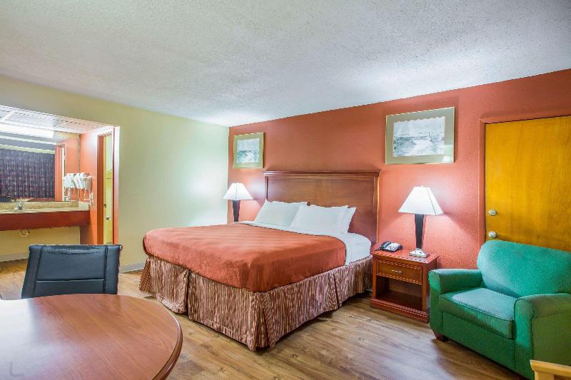 Rodeway Inn Bonifay image
