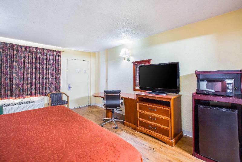 Rodeway Inn Bonifay image