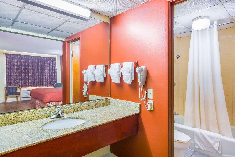 Rodeway Inn Bonifay image