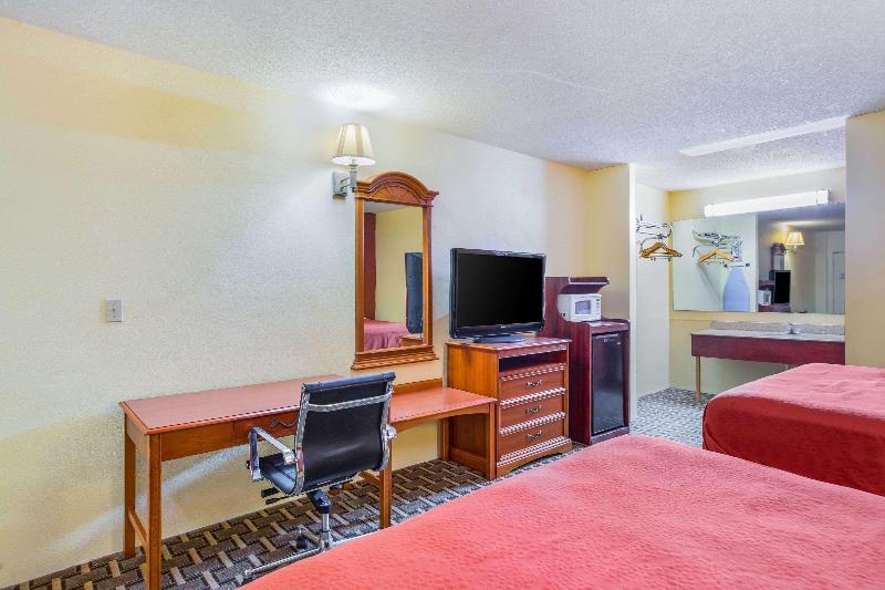 Rodeway Inn Bonifay image
