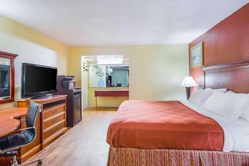 Rodeway Inn Bonifay image