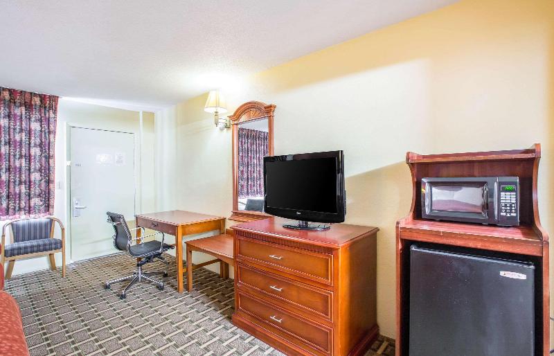 Rodeway Inn Bonifay image