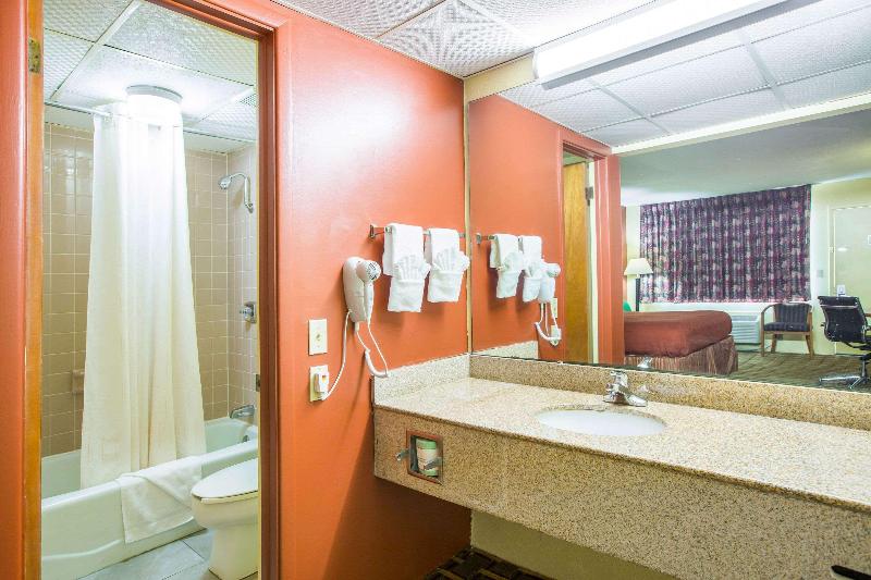 Rodeway Inn Bonifay image