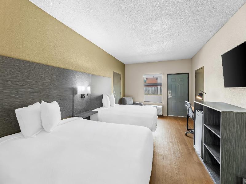 Econo Lodge Greenville image