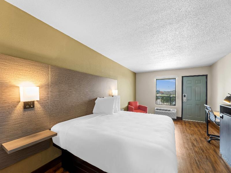 Econo Lodge Greenville image