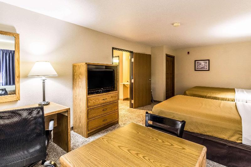 Econo Lodge image